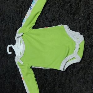 2 long sleeve onesies Never Worn size 3/6M 100% Cotton